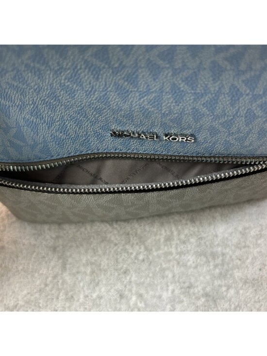 Michael Kors Rhea Medium Size Sky Blue/Gray New with Tags main image 9
